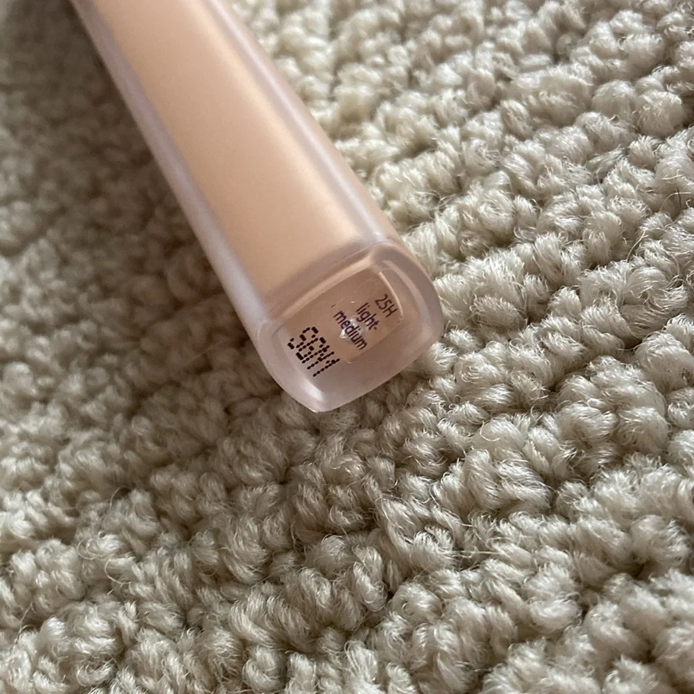 NEW Tarte Creaseless Concealer 25H Light Medium Spot Treatment Makeup Full Size